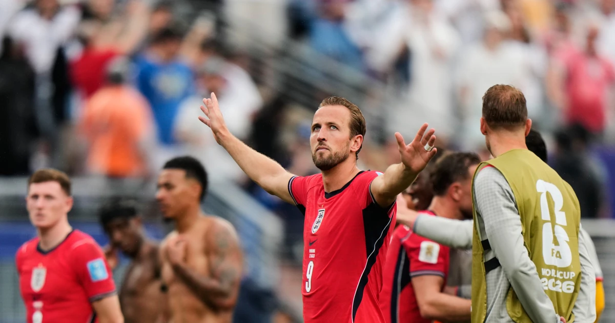 Harry Kane vượt huyền thoại Gary Lineker, trở thành chân sút số một của tuyển Anh tại World Cup