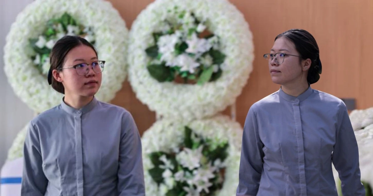 Ngành tang lễ ở Trung Quốc hút lao động trẻ: Sinh viên chưa ra trường đã có việc