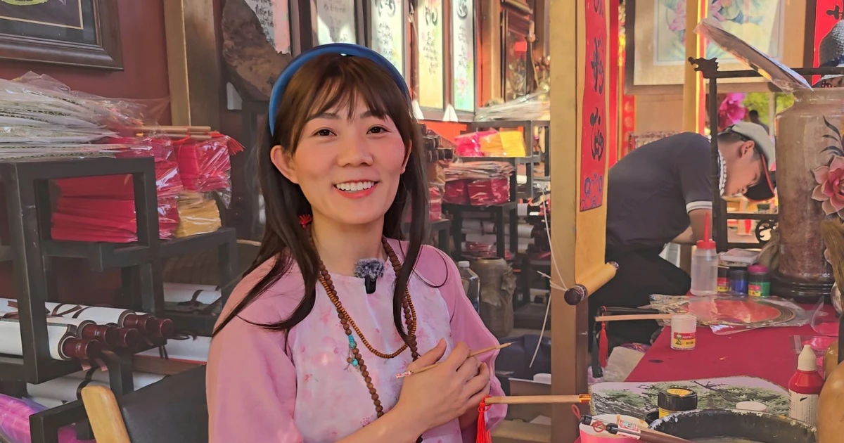 Phố Ông Đồ 2026: Nghe bà đồ kể chuyện cho chữ đầu năm