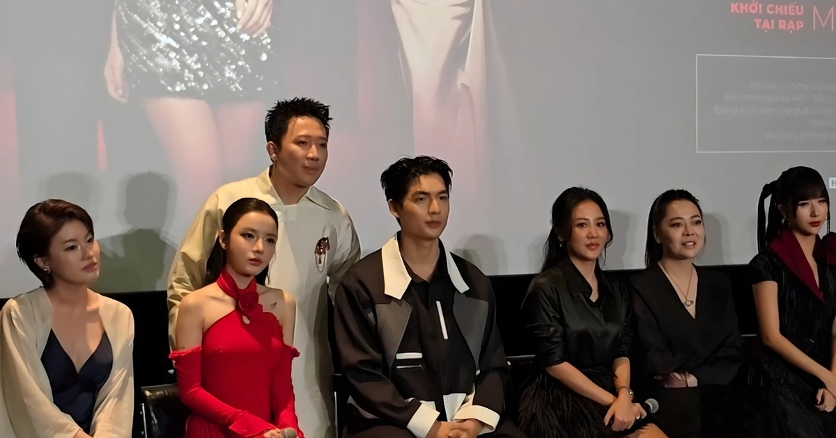 Đạo diễn Trấn Thành nói gì về dàn diễn viên phim Thỏ Ơi!! tại buổi ra mắt?