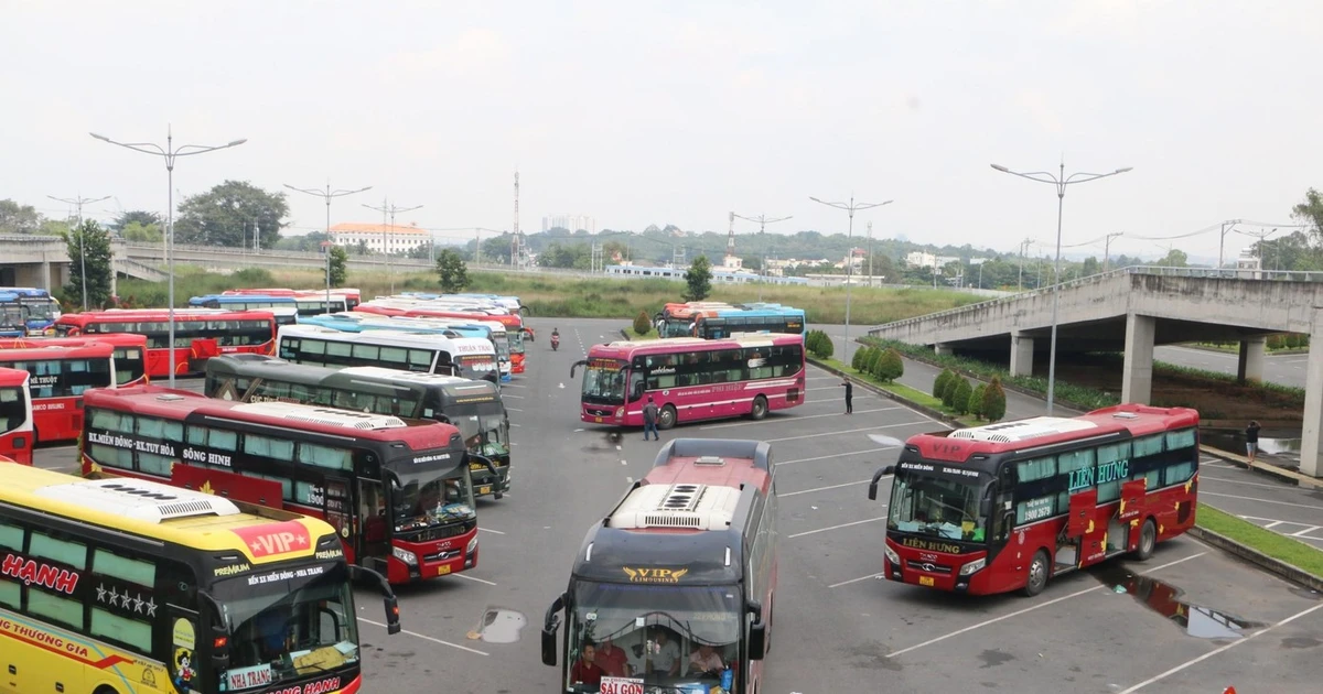 Doanh nghiệp đồng loạt kiến nghị tăng giá vé xe khách liên tỉnh