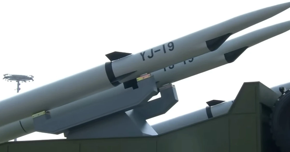 Trung Quốc trang bị tên lửa siêu thanh mới cho tàu ngầm?