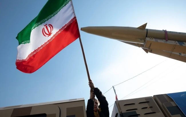 UAE tuyên bố đánh chặn 19 tên lửa và UAV từ Iran