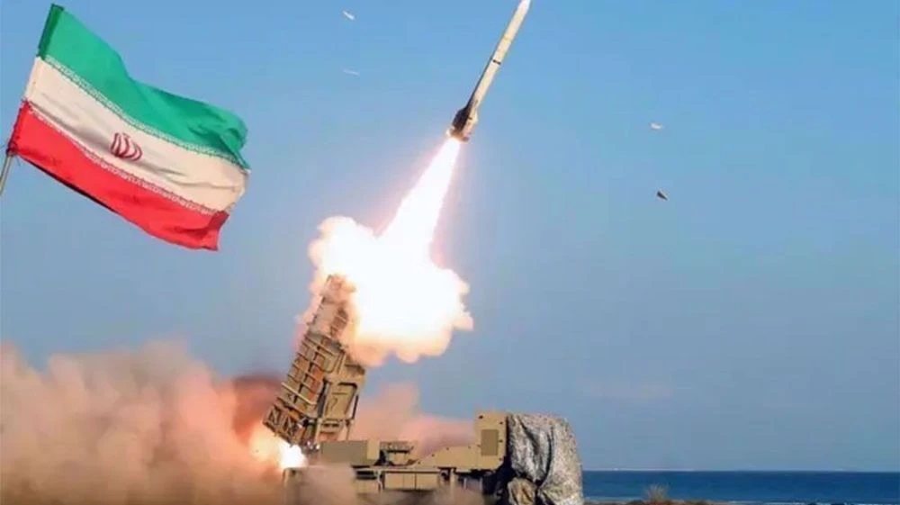 Iran mở rộng sản xuất vũ khí