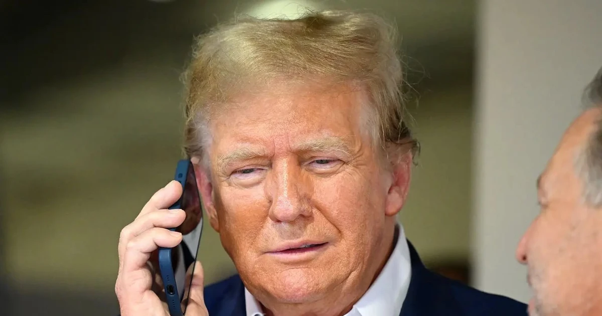 Tổng thống Mỹ Trump không tin Ukraine tập kích dinh thự Tổng thống Nga Putin