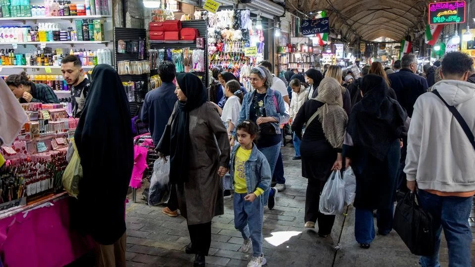 Xung đột với Mỹ kéo dài, hàng triệu người Iran đối mặt với nguy cơ thất nghiệp