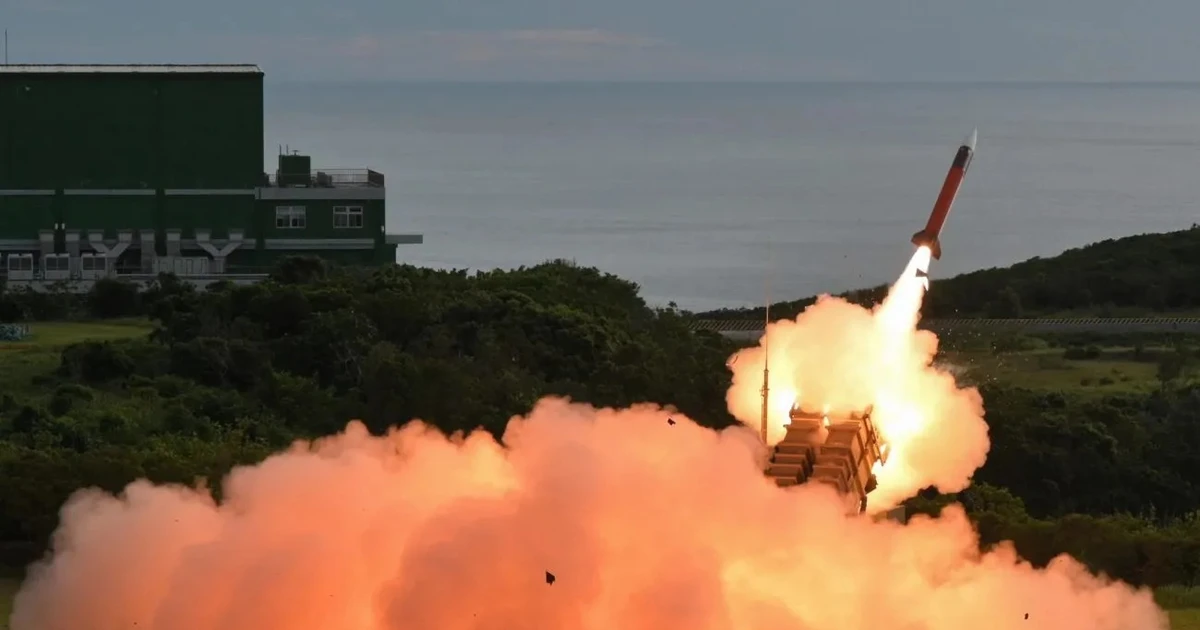 Ba Lan kích hoạt hệ thống phòng thủ, đặt Patriot trong tình trạng báo động