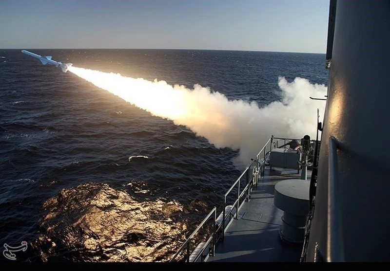 Iran cảnh báo sẽ phản ứng mạnh nếu Mỹ tiếp tục lệnh phong toả