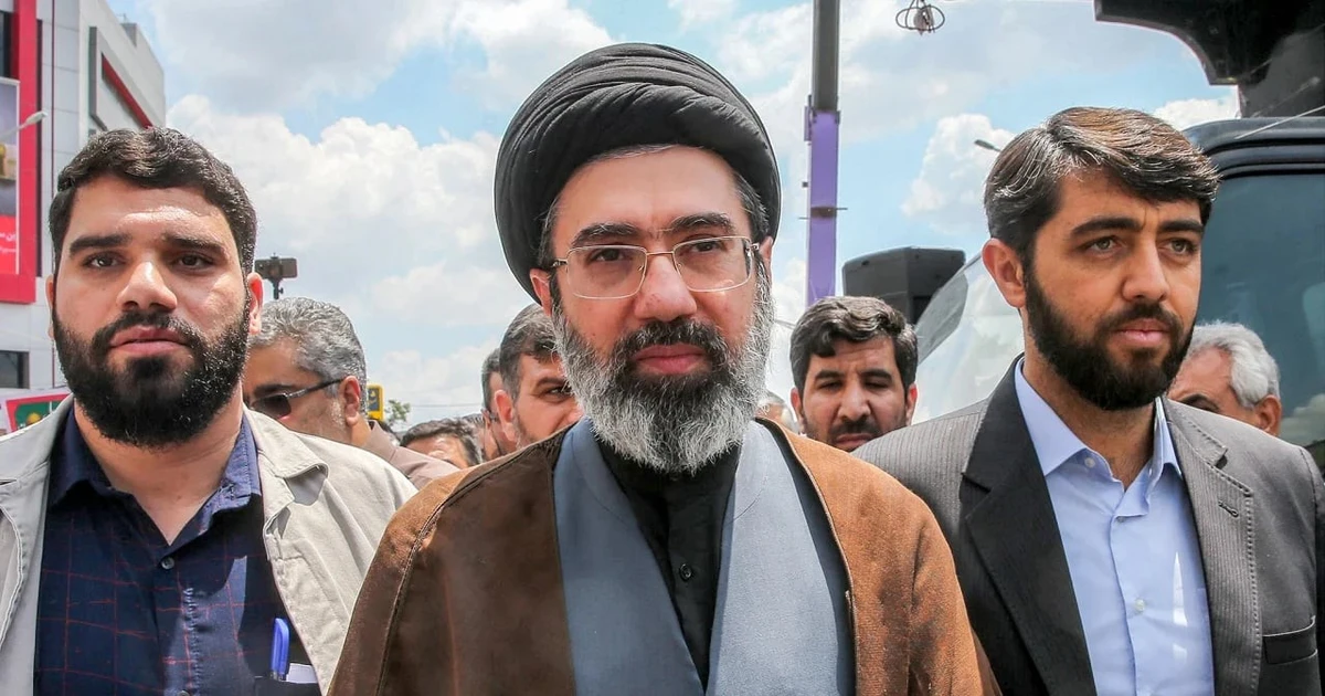 Dấu hỏi về sự xuất hiện của tân Lãnh tụ tối cao Iran trước ngày tang lễ người cha quá cố