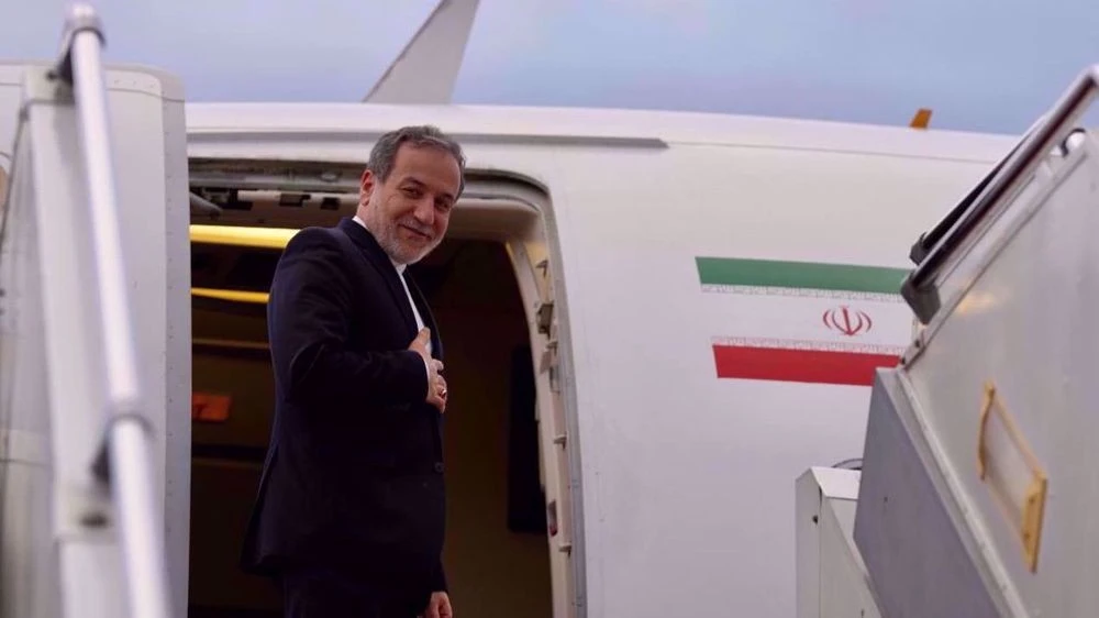 Ngoại trưởng Iran tới Trung Quốc