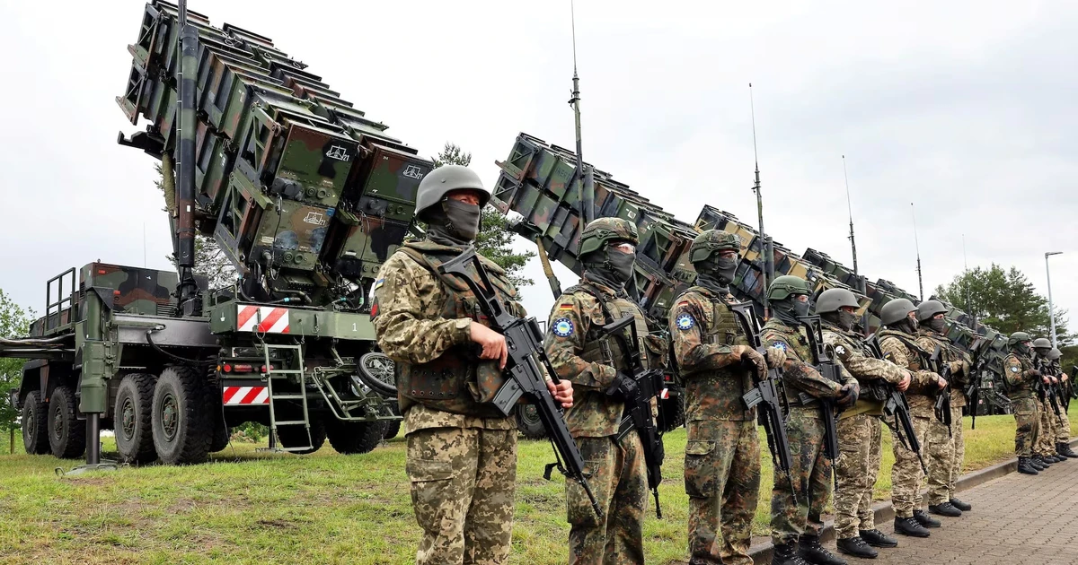 Đức thông báo chuyển hai 'lá chắn thép' Patriot cho Ukraine