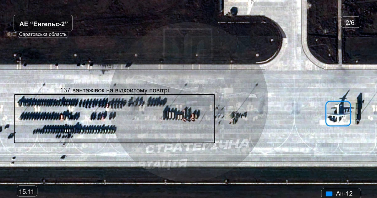 Hơn 130 xe tải xuất hiện bất thường tại căn cứ không quân chiến lược Engels-2 của Nga