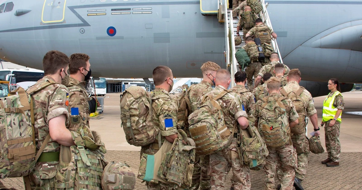 Anh sẵn sàng gửi quân đến Ukraine