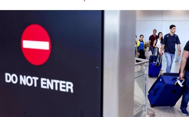 Mỹ dừng xử lý hồ sơ nhập cư từ 19 quốc gia