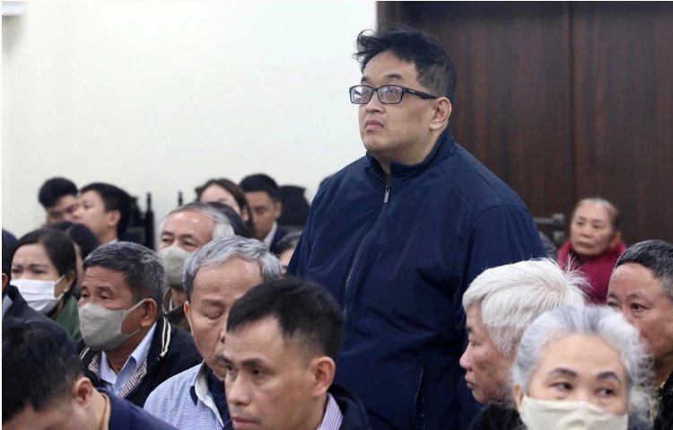 Thuộc cấp 'tố' cựu Viện trưởng Viện Y dược học dân tộc TPHCM tiêu hủy sổ ghi chép tiền nhận hối lộ