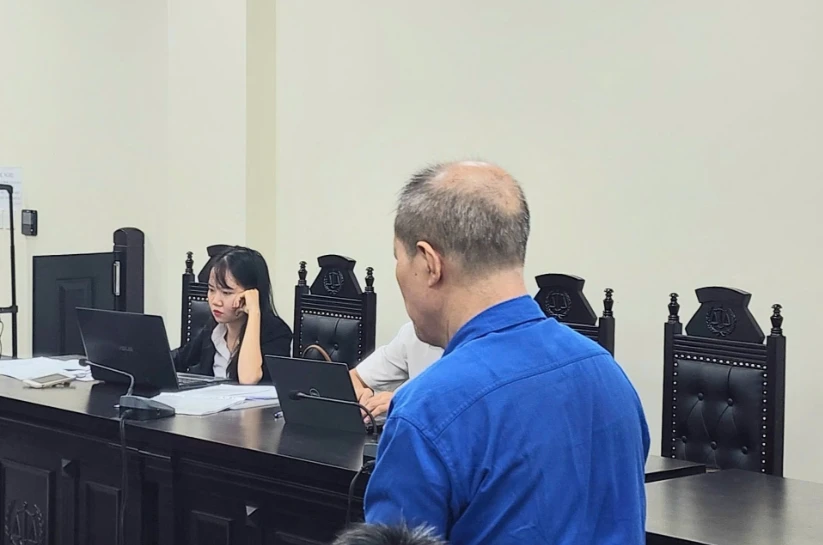 Người đàn ông có nhân tình, bơm thuốc trừ sâu vào sữa đầu độc vợ