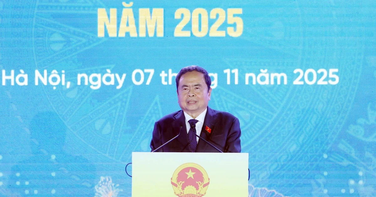 Mỗi người dân cần chủ động trong việc tìm hiểu và tuân theo pháp luật