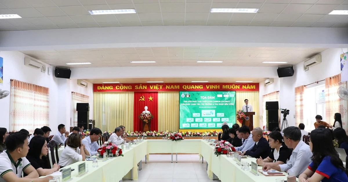 Đừng để trái dừa ‘lỡ nhịp’ cuộc chơi Carbon toàn cầu