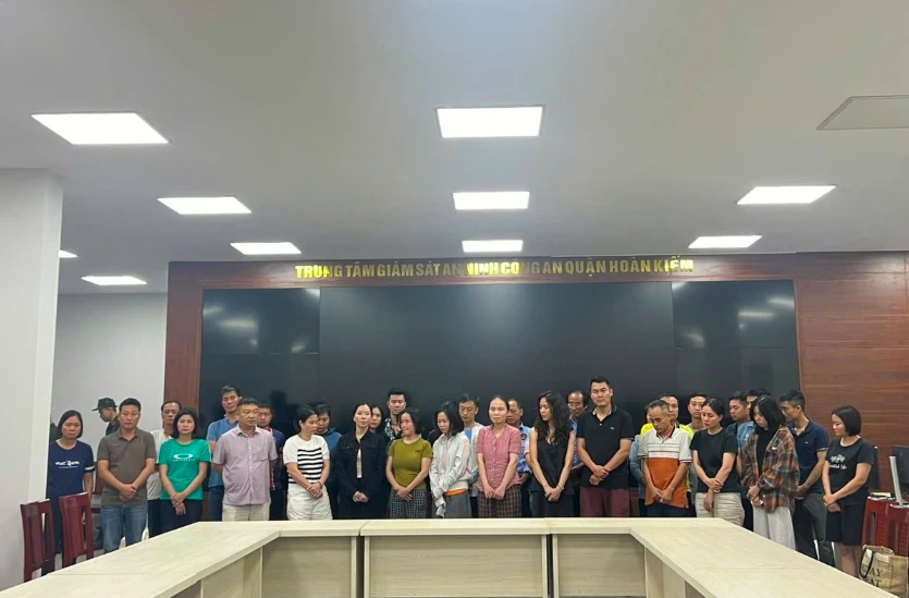 Vợ cựu Viện trưởng nhận tiền để can thiệp sắp xếp nhân sự theo 'giật dây' của 'bệnh nhân tâm thần'