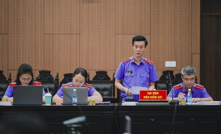 Cần áp dụng hình phạt tương xứng với cựu Thứ trưởng Hoàng Văn Thắng và nhóm cựu cán bộ dưới quyền