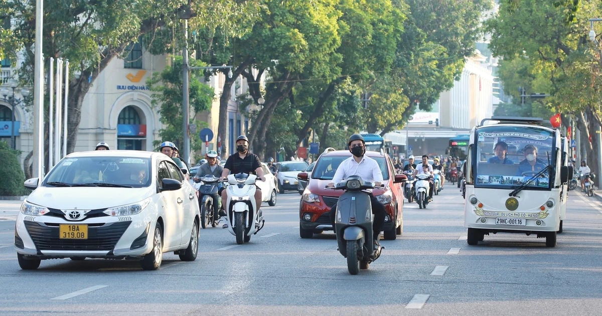 Hà Nội làm rõ thông tin cấm toàn bộ xe chạy xăng từ 1/7 tại vùng lõi Hoàn Kiếm