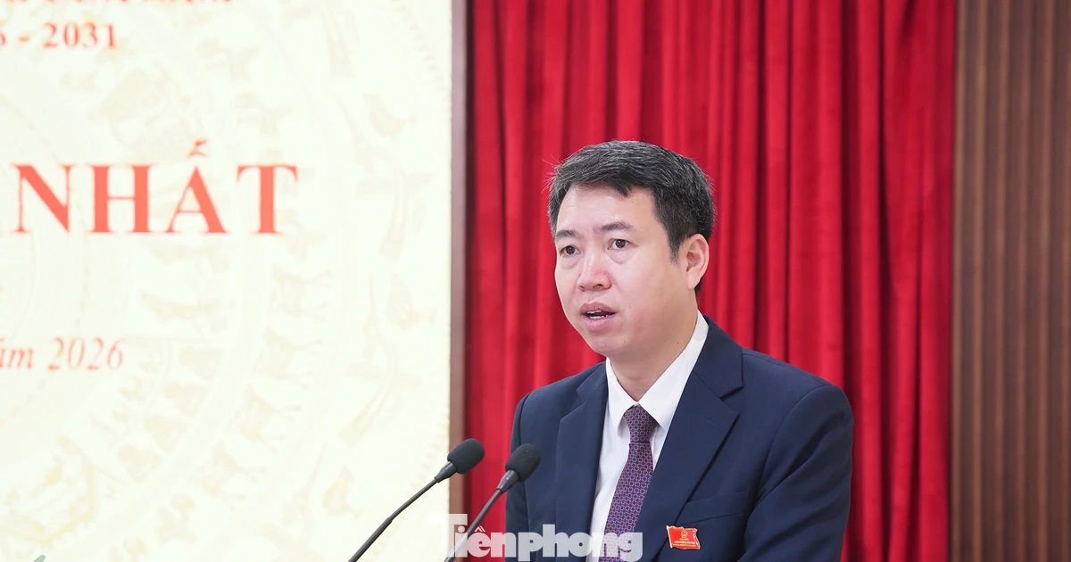 Ông Nguyễn Hoàng Trường được bầu làm Chủ tịch HĐND phường Cửa Nam với số phiếu tuyệt đối