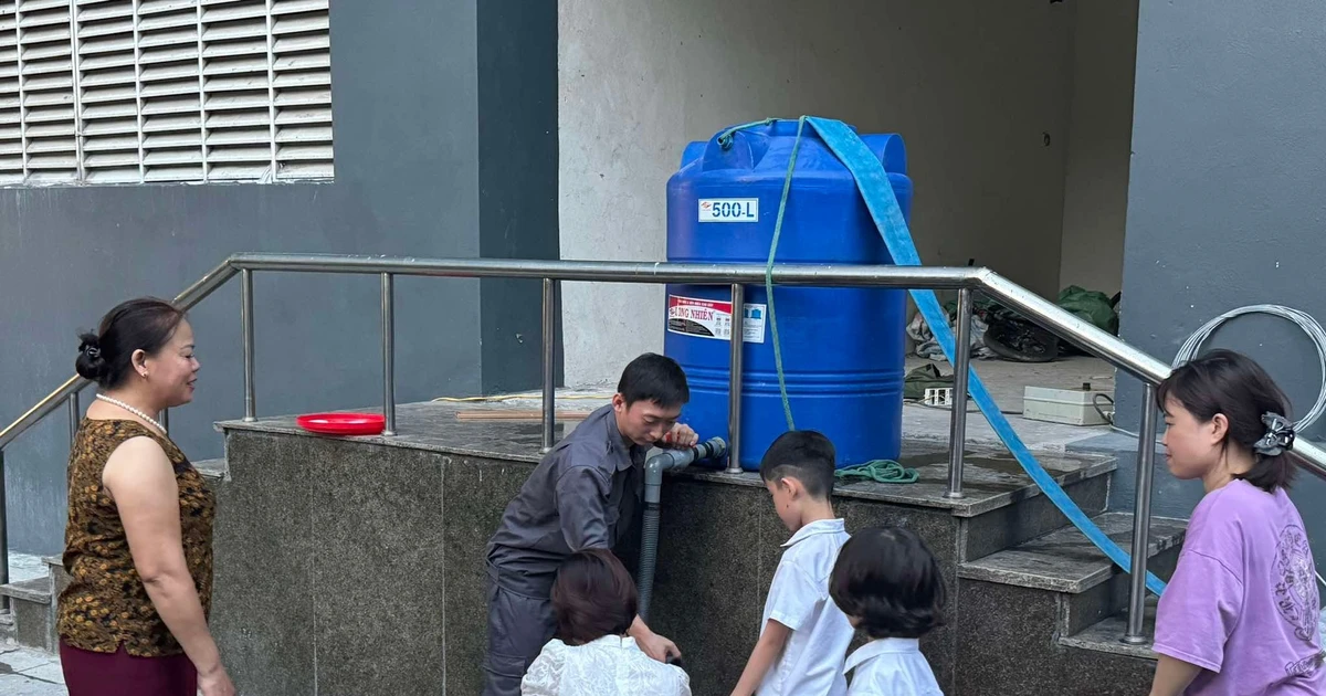 Nắng nóng đỉnh điểm và nỗi lo 'đảo nhiệt đô thị': Hà Nội liệu có thiếu nước sạch?