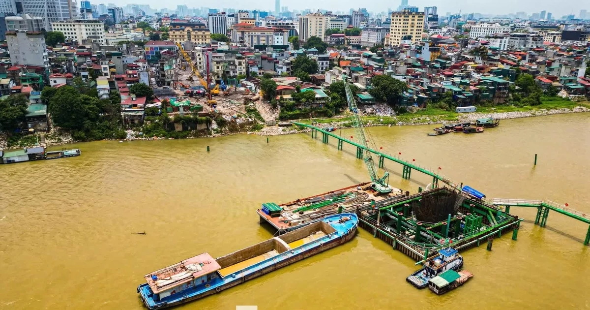 Chủ tịch Hà Nội yêu cầu tăng tốc 7 cầu qua sông Hồng: Không chậm tiến độ vì vướng phối hợp