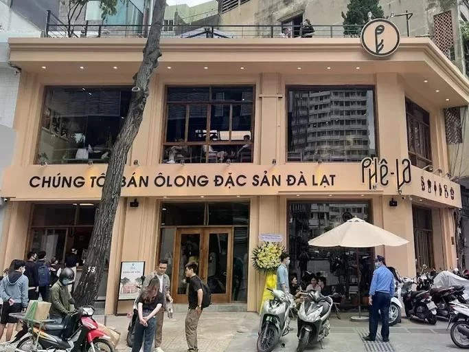 Cà phê Phê La, bún bò Huế Ngự Uyển, mì cay Bosan bị xử phạt vi phạm ATTP