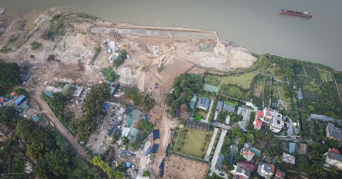 Hà Nội cho phép thi công cống xuyên đê sông Hồng