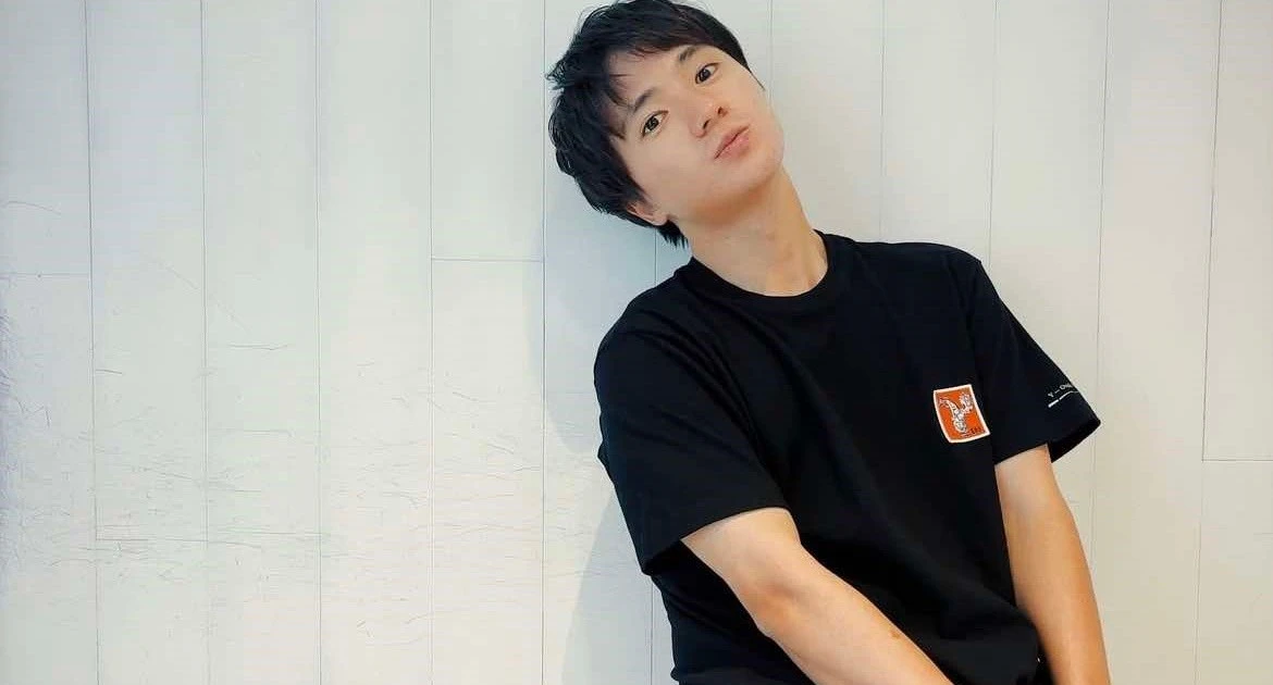 'Tình đầu quốc dân Nhật Bản' lộ mái tóc ngắn, visual phủ sóng toàn cõi mạng