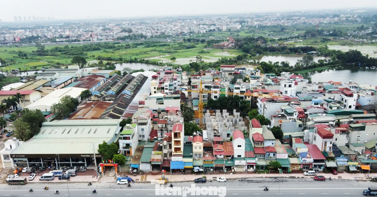 Nhà ở xã hội nên xây trên 'đất vàng' hay đẩy ra vùng ven?