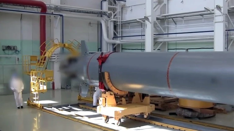 Nga thử nghiệm tàu ​​lặn không người lái có khả năng hạt nhân