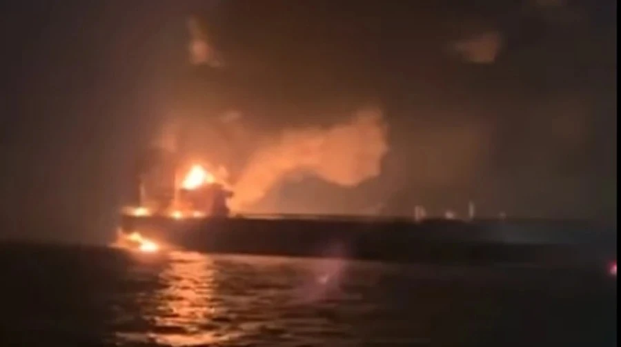 Xuồng không người lái Ukraine tấn công hai tàu chở dầu Nga trên Biển Đen