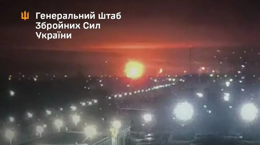 Nhà máy nâng cấp oanh tạc cơ Tu-95 Nga bốc cháy sau đòn không kích của Ukraine