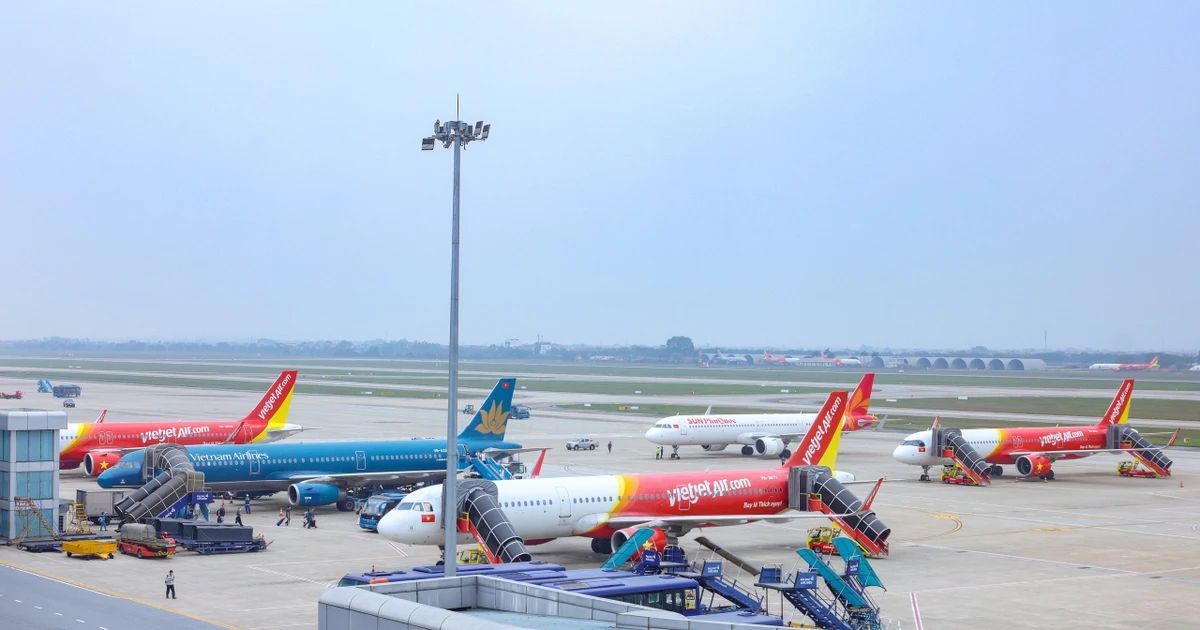 Lên phương án giảm giá dịch vụ hàng không