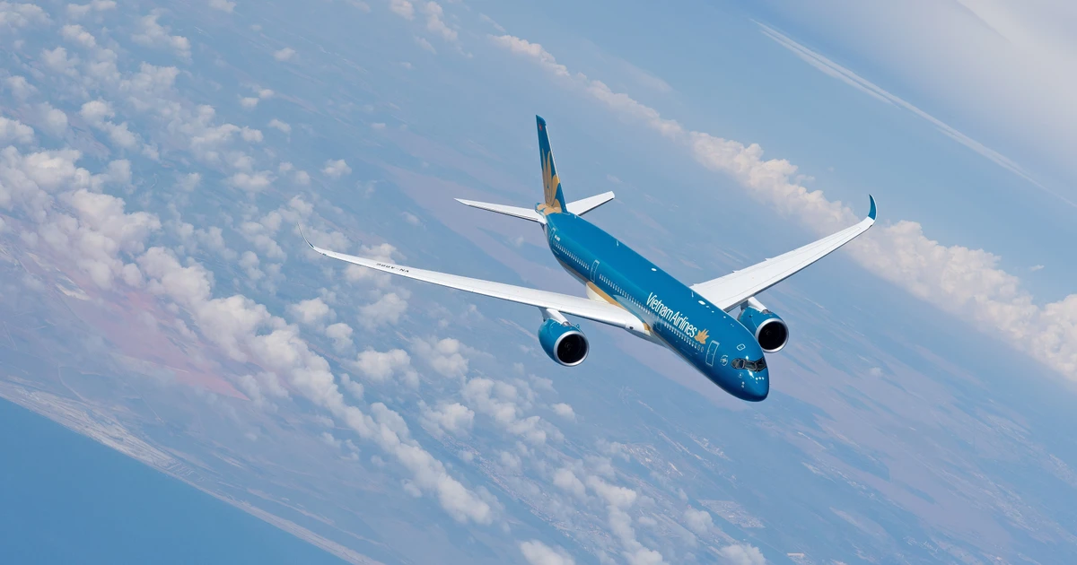 Nhiên liệu hàng không tăng mạnh, nguy cơ kéo giá vé máy bay đi lên