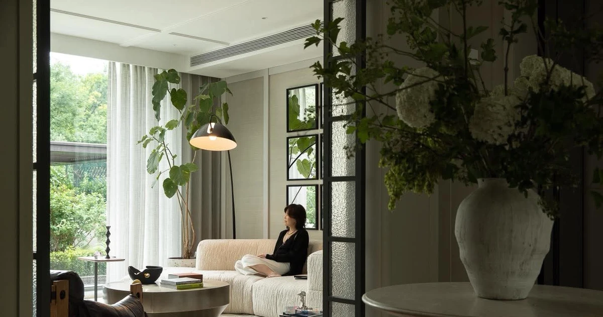 Ngôi nhà rộng 400m2 với tông ngọc trai và vani | Báo điện tử Tiền Phong