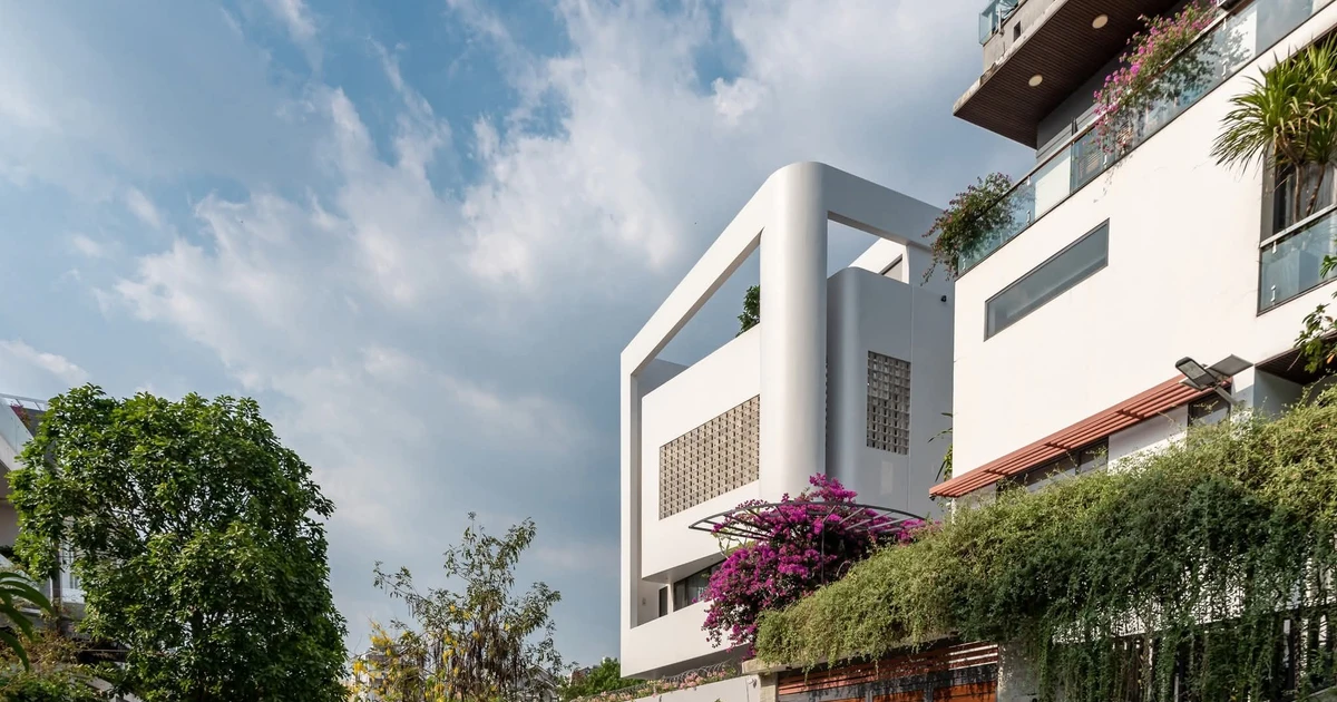 Vẻ đẹp hiện đại kết hợp với phong cách Wabi Sabi trong căn biệt thự