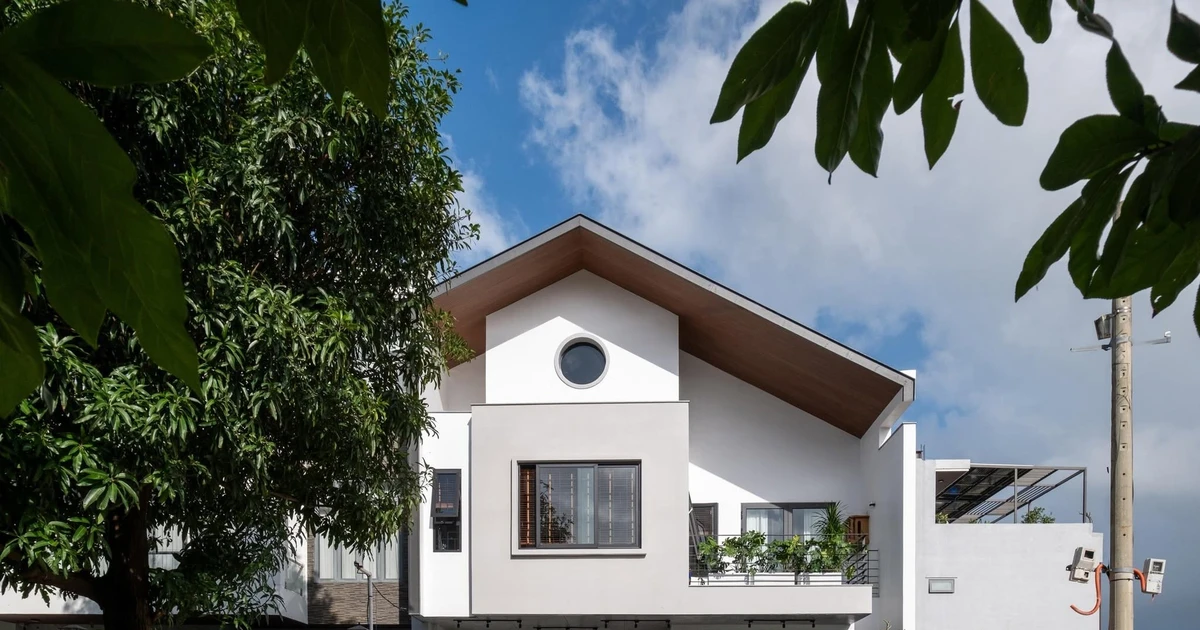 Nhà phố 150m² ưu tiên ánh sáng và cây xanh giữa khu dân cư