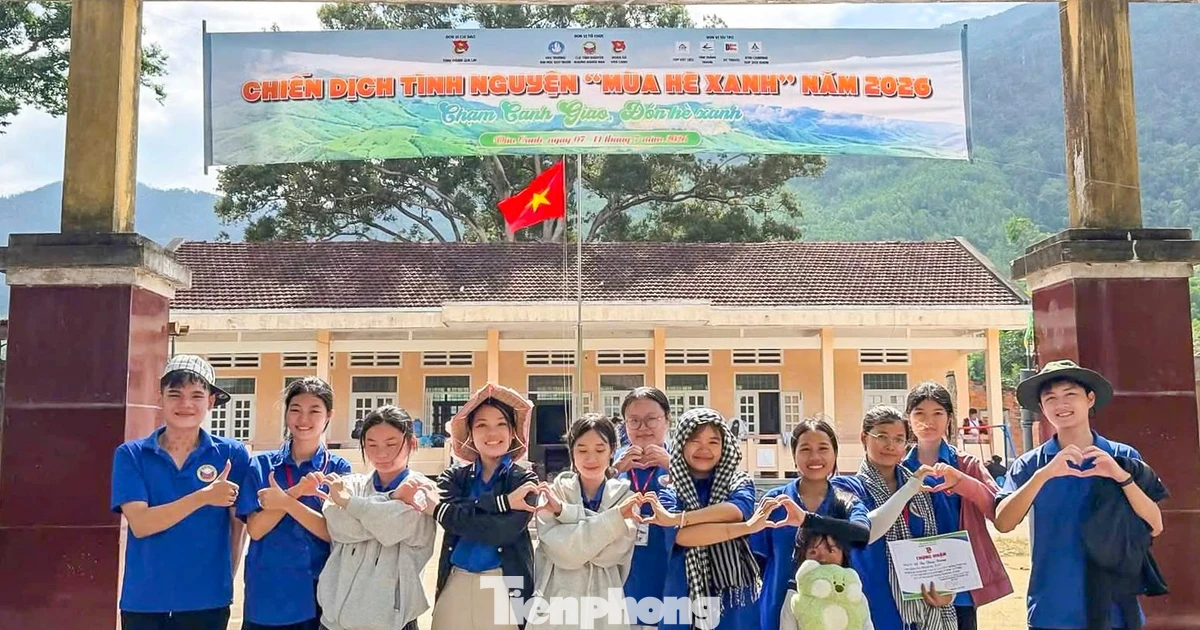'Áo xanh' lên đường đến những vùng khó Gia Lai