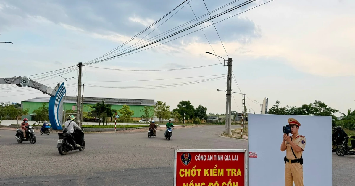 Gia Lai lắp hình ảnh cán bộ CSGT bắn tốc độ tại các điểm nóng
