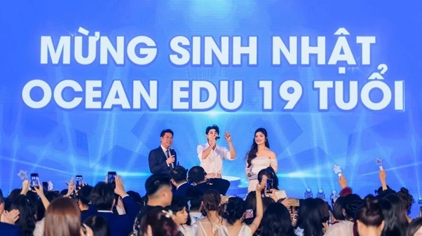 Ca khúc “Bống Bống Bang Bang” xuất hiện trở lại trong đêm sinh nhật 19 năm Ocean Edu