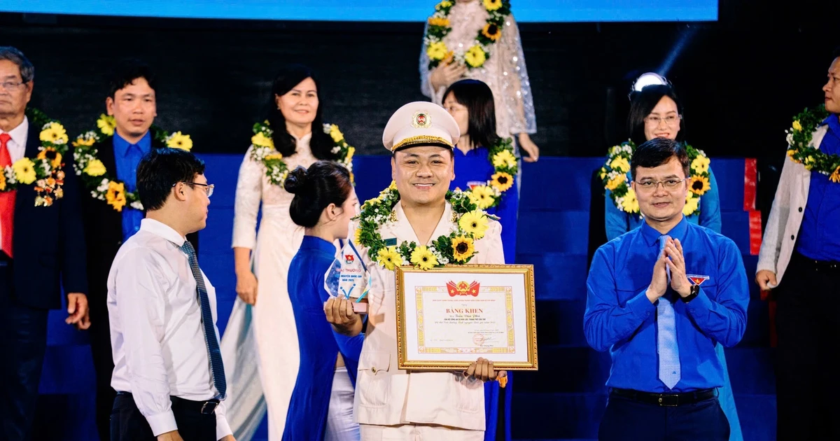 Đề cử Giải thưởng Gương mặt trẻ Việt Nam tiêu biểu năm 2025: Trần Văn Phú