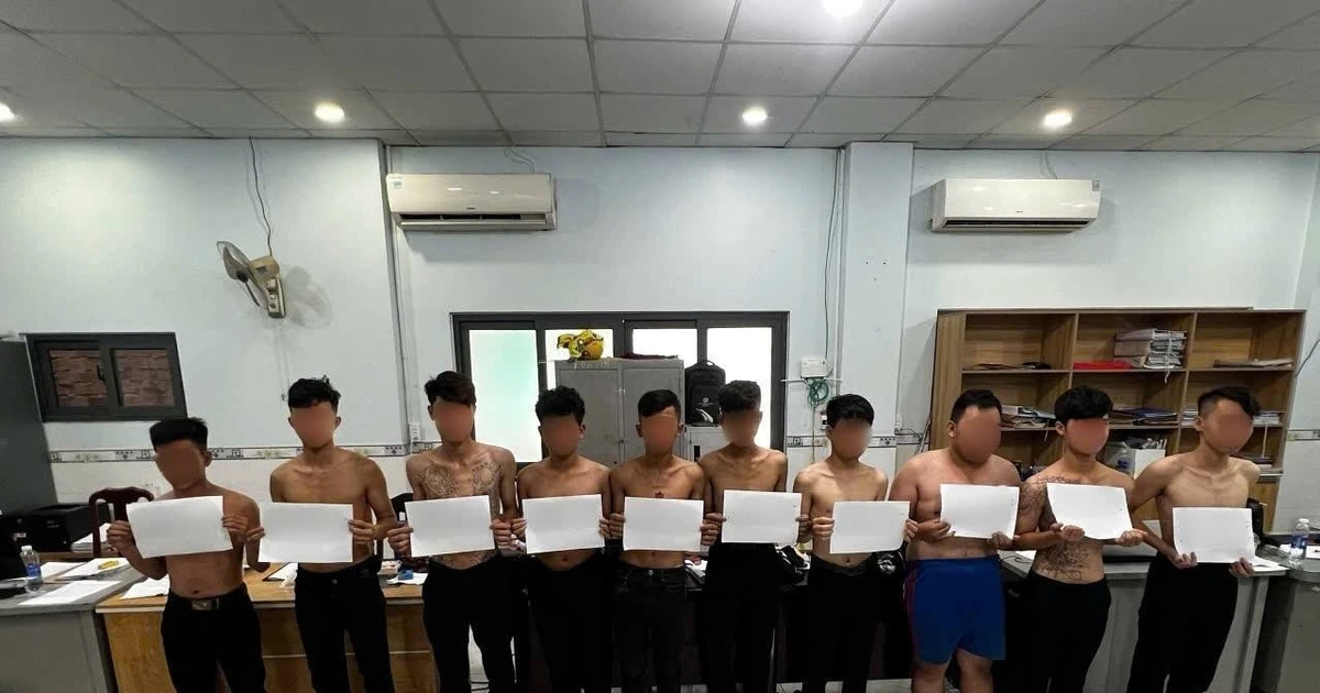 Giọt nước mắt muộn màng của nhóm thiếu niên mang hung khí giải quyết mâu thuẫn