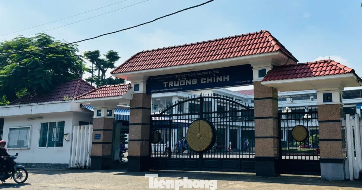 Mất điện thoại, giáo viên yêu cầu cả lớp viết 'người nghi ngờ' khiến phụ huynh bức xúc