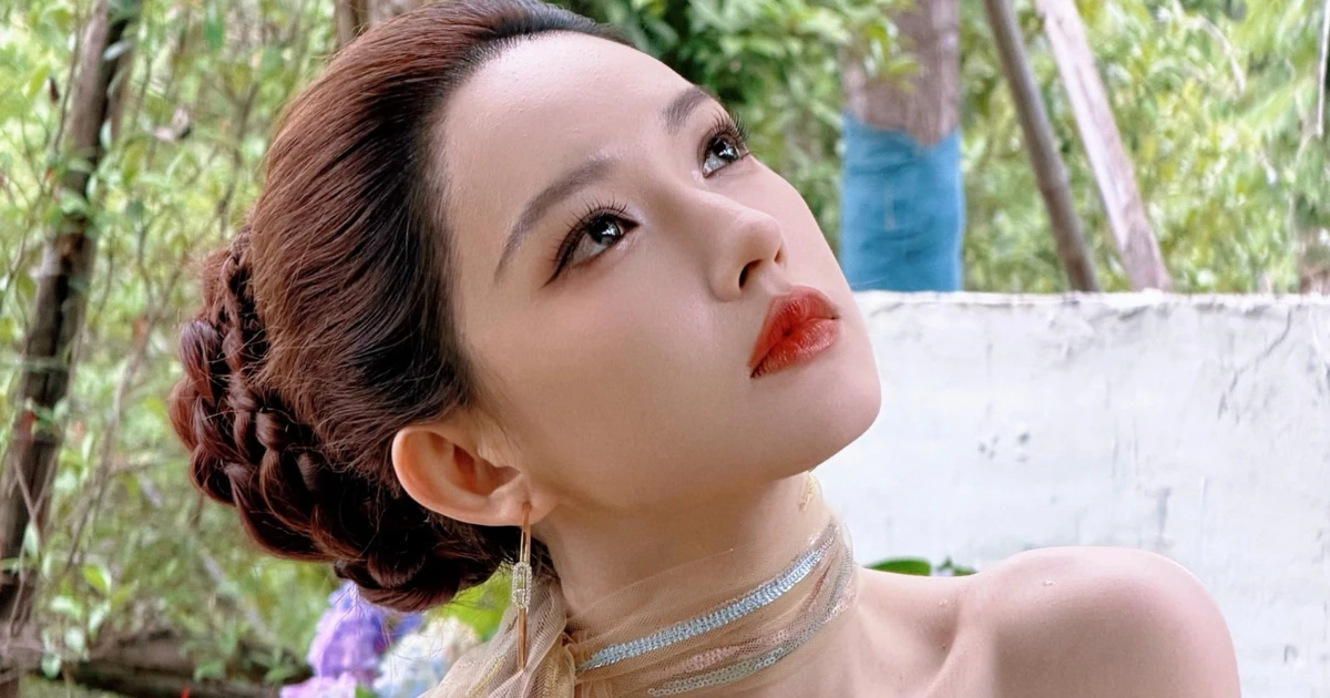 Vẻ đẹp lệch chuẩn gây sốt