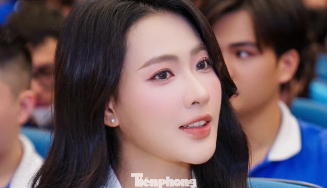 Ảnh đời thường nữ diễn viên đóng vai Thiếu tá phim giờ vàng