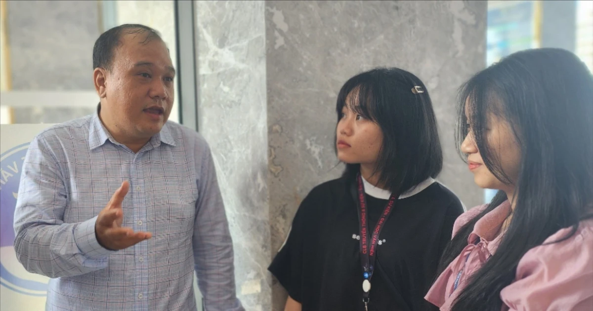 Tiến sĩ 63 lần hiến máu