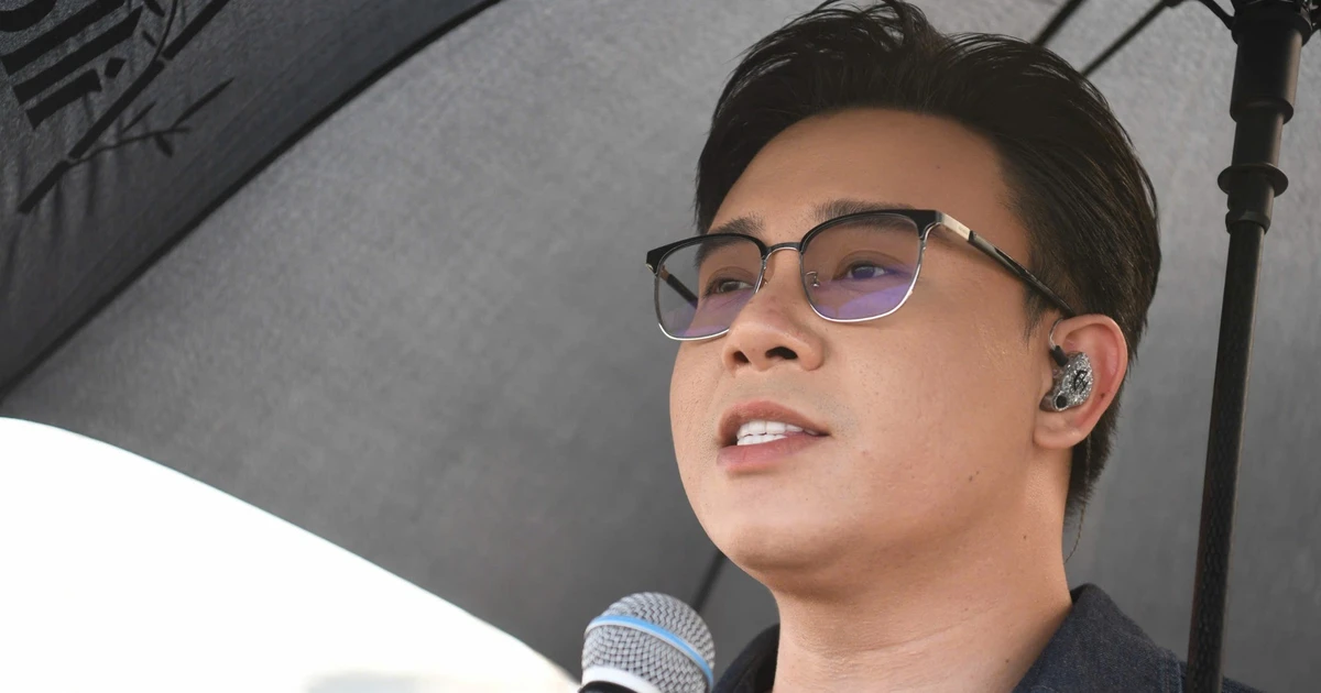 Đông Hùng đã đến concert Thanh xuân